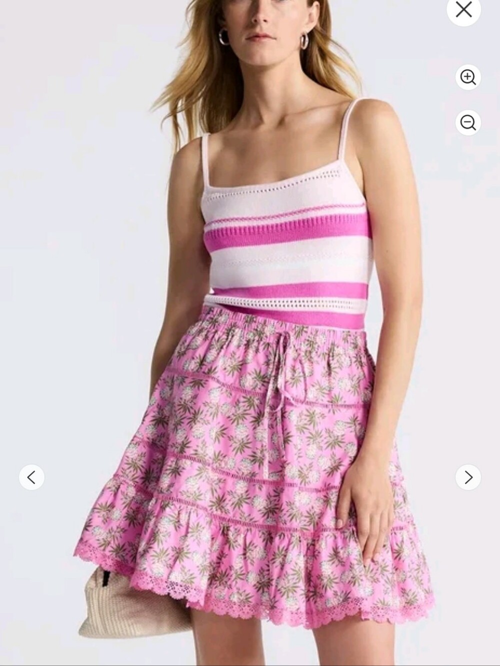 The NWT Free Assembly Pink Pineapple Tiered Mini Skirt in size Large (12/14)